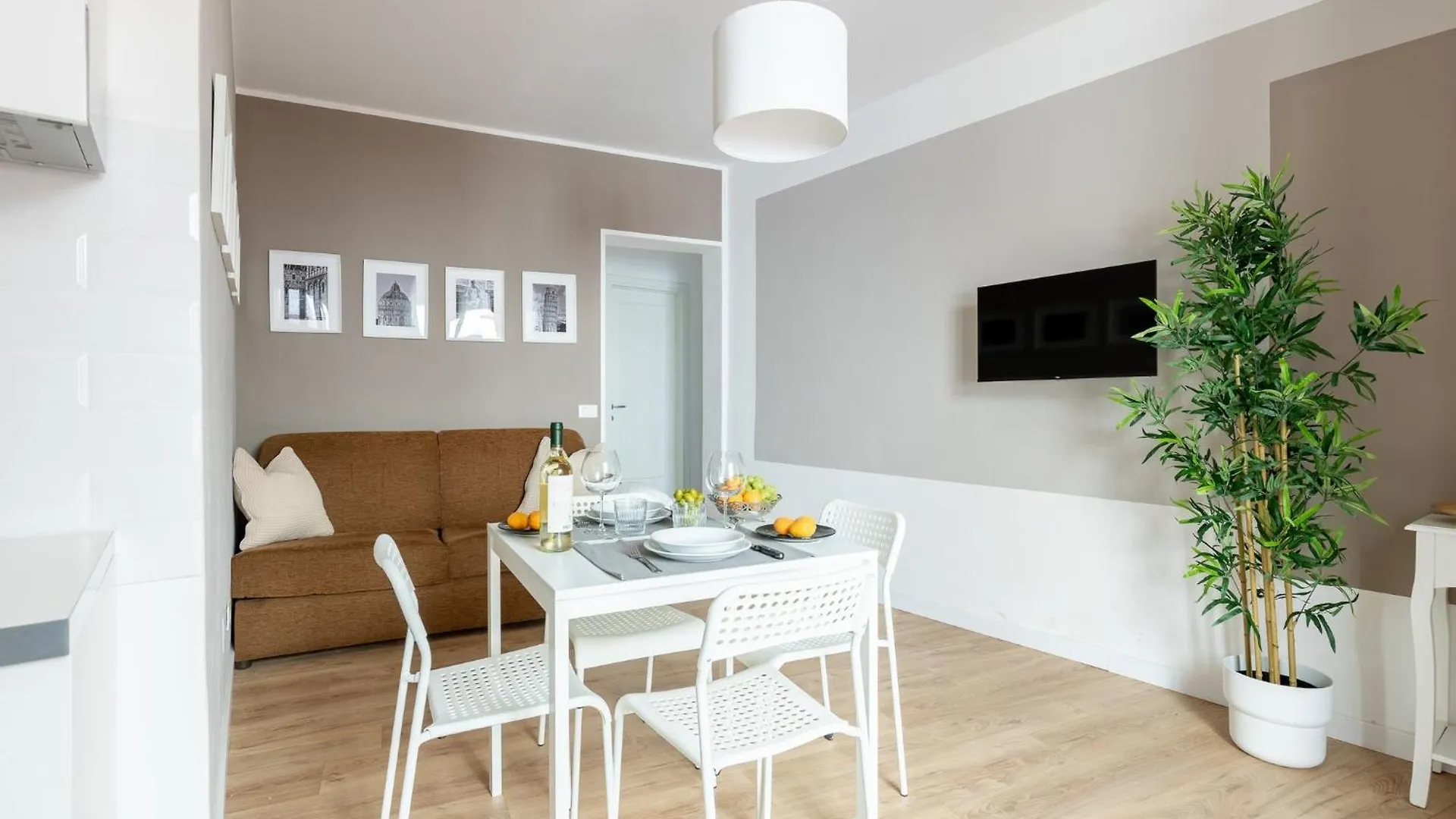 Pisa Station & Airport Modern Apartment Itálie